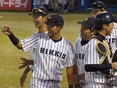 盛り上がる選手たちの様子