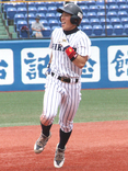 対明大戦、本塁打を放った大塚拓（3年）